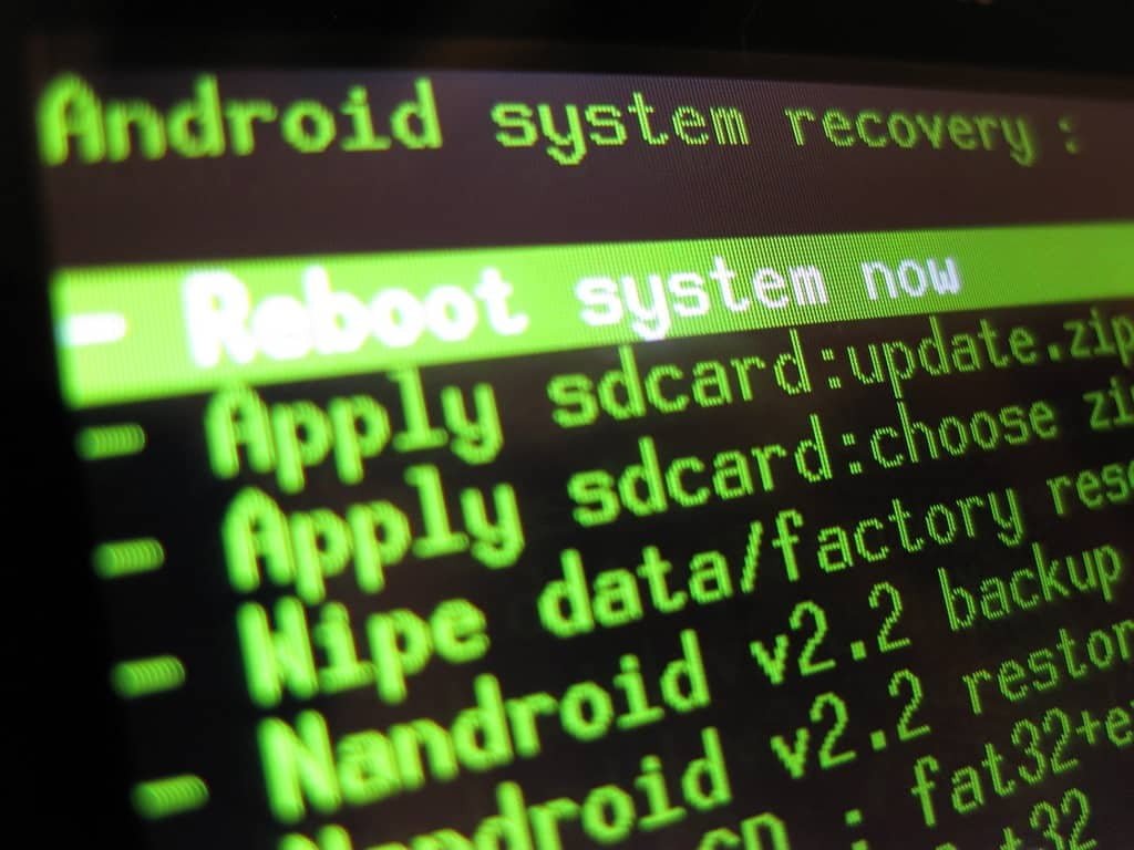 kelebihan dan kekurangan root android