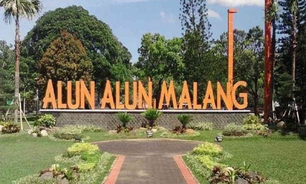 Alun - alun Merdeka Malang