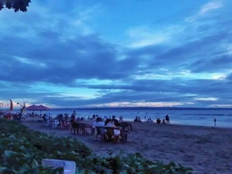 Pantai Seminyak, Bali